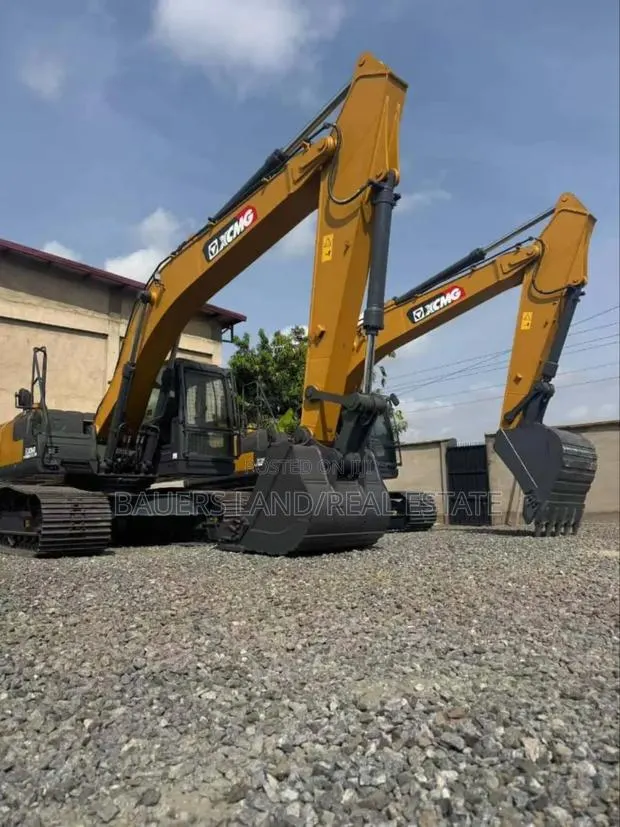 XCMG Excavators Available · Photo 1