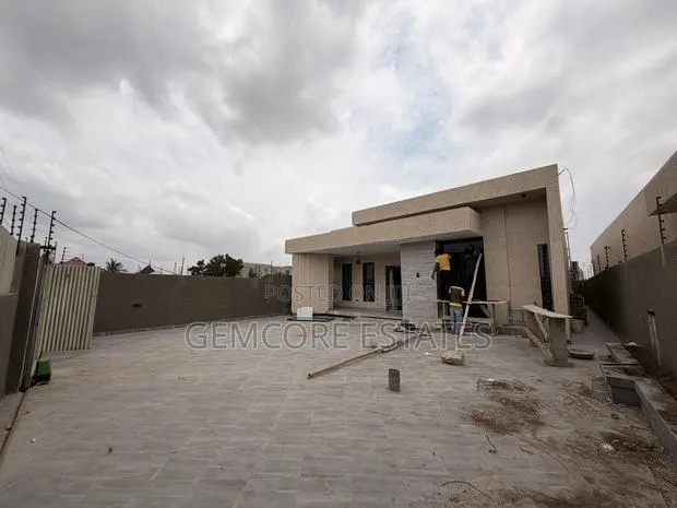 3bdrm House in Lakeside for sale · Photo 1