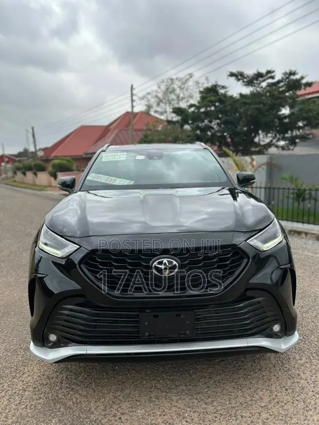 Toyota Highlander L 2022 Black · Photo 1