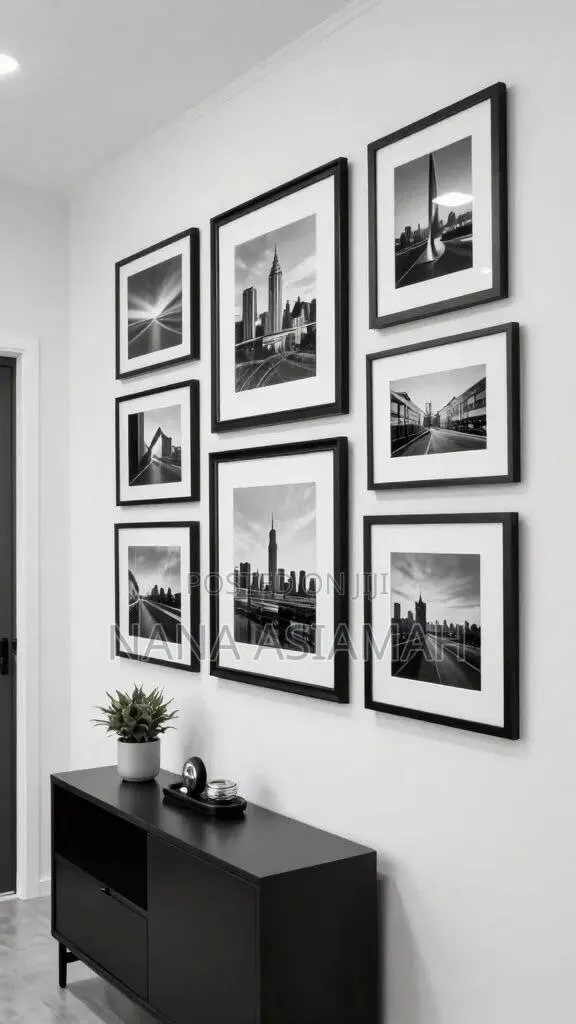Artwork Frame · Photo 1
