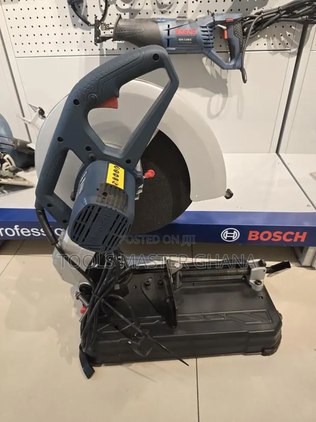 Cut Of Saw 2200w # 0601b373l0uuu · Photo 1