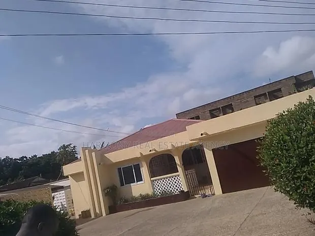4bdrm House in Airport Residential Area for rent · Photo 1