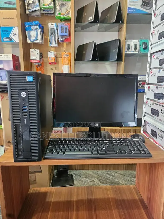 Desktop Computer HP ProDesk 400 G4 8GB Intel Core i5 HDD+SSD 128GB · Photo 1