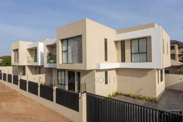 Furnished 4bdrm House in Kofis Realty, Oyarifa for sale · Photo 1