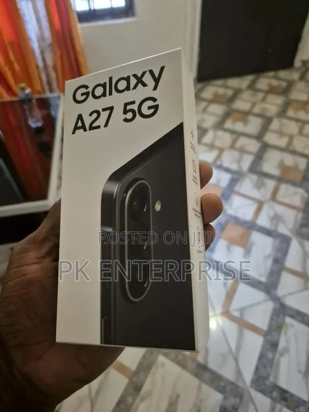 New Samsung Galaxy A27 128 GB Black · Photo 1