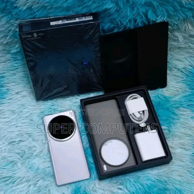 New Vivo X100 Ultra 512 GB Gray · Photo 1