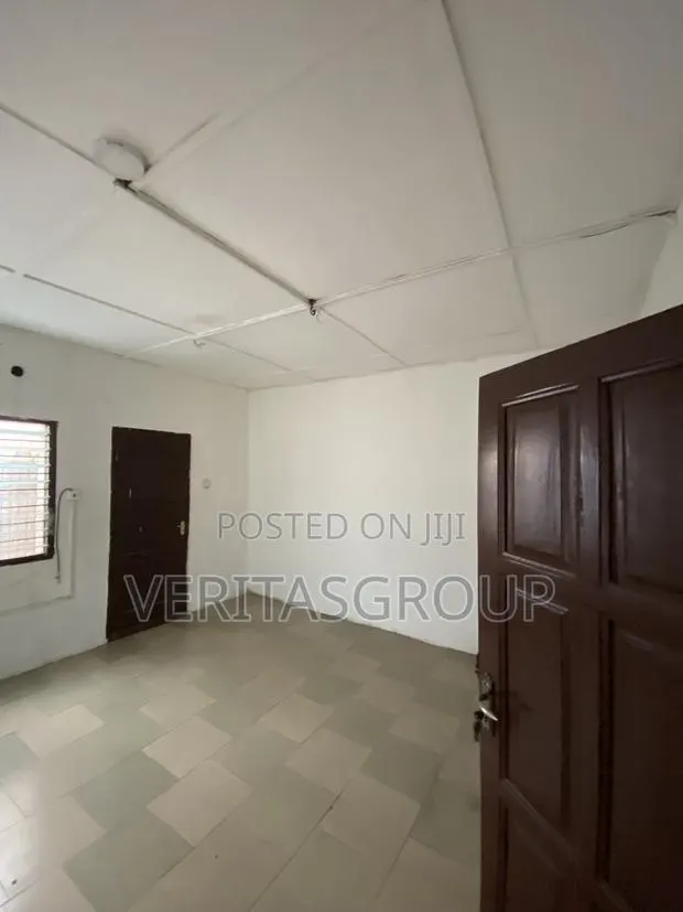 1bdrm Room & Parlour in Adjiriganor for rent · Photo 1