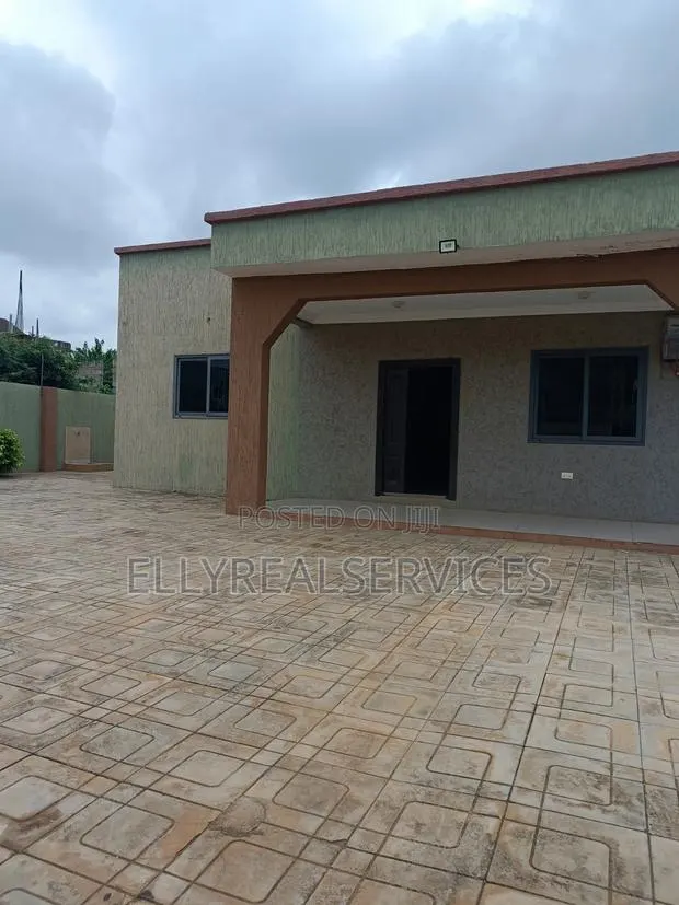 3bdrm House in Ellyrealservices, School Junction for rent · Photo 1