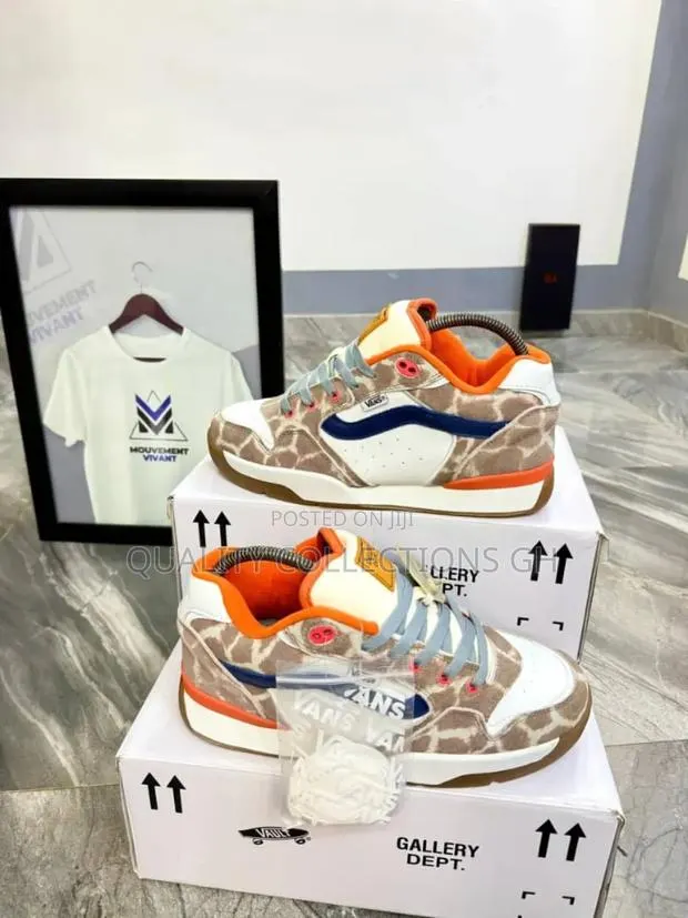 Vans Gallery Dept Rowley · Photo 1