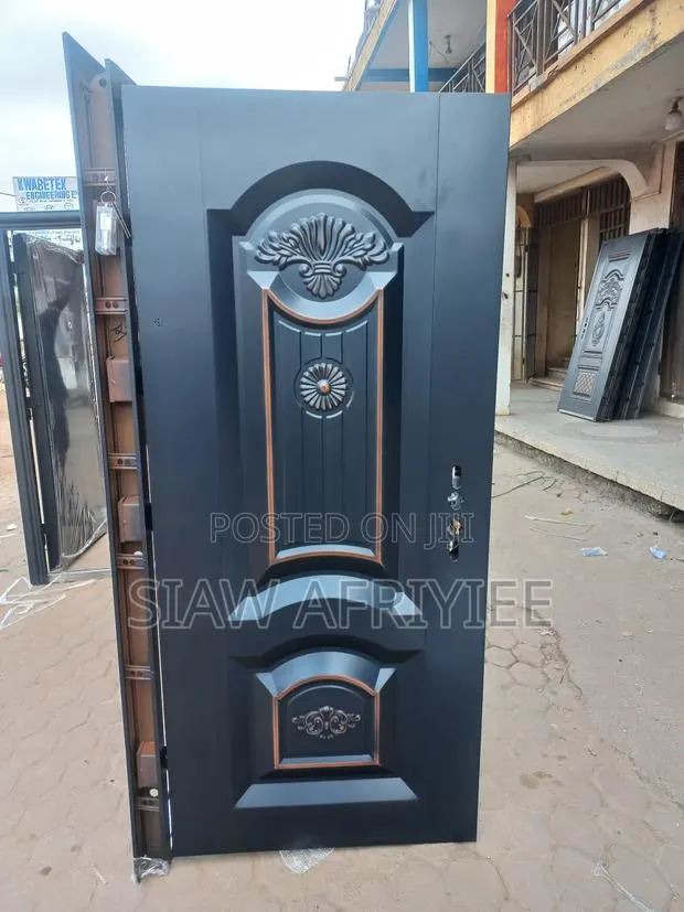 Turkish Unti-Rust Door Is Good for All Weather · Photo 1