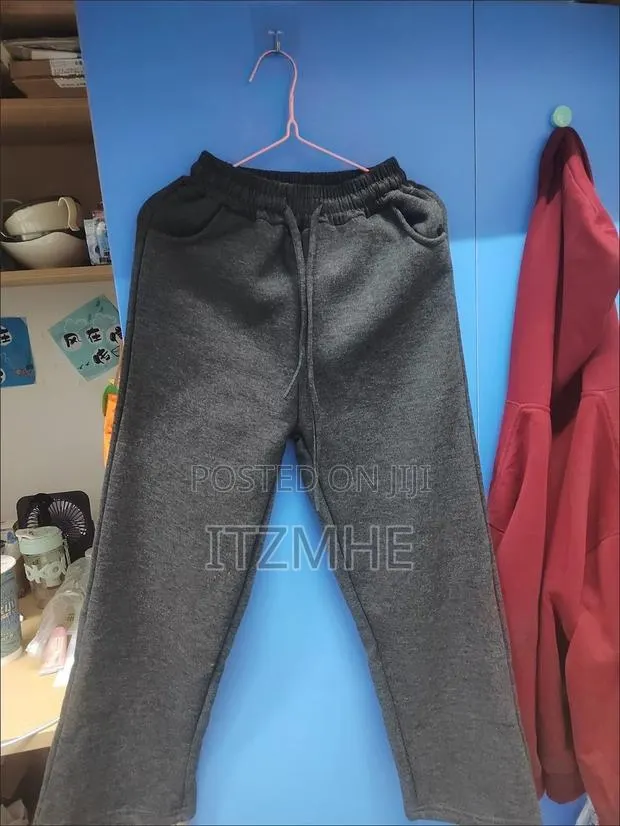 High Quality Joggers · Photo 1
