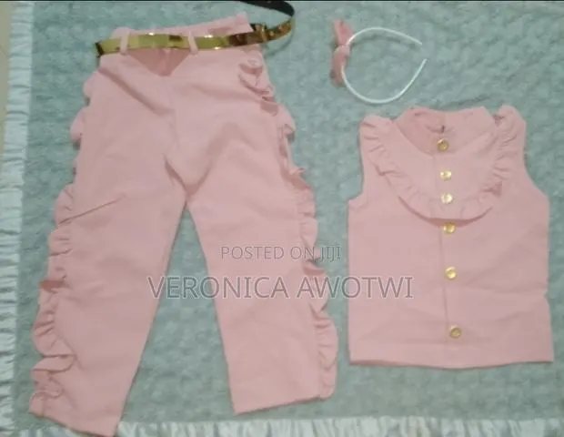 Quality Trouser and Blouse · Photo 1