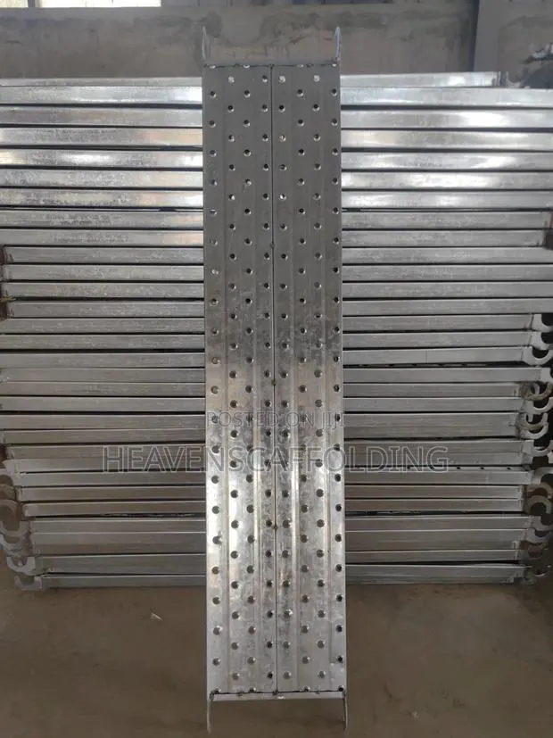 Scaffolding · Photo 1