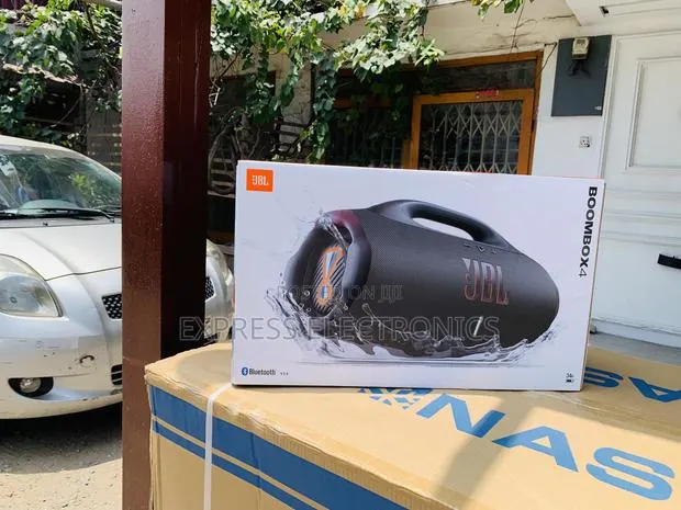 Amazing New Black Boombox 4 Bluetooth Speaker · Photo 1