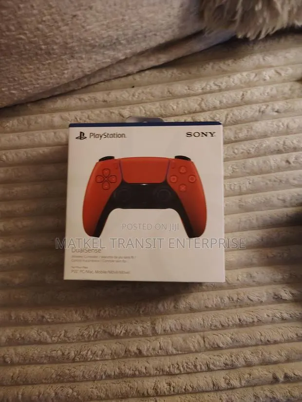 PlayStation 5 Dualsense Controllers · Photo 1