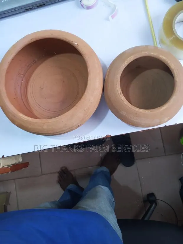 Big and Small Rabbit Bowls · Photo 1