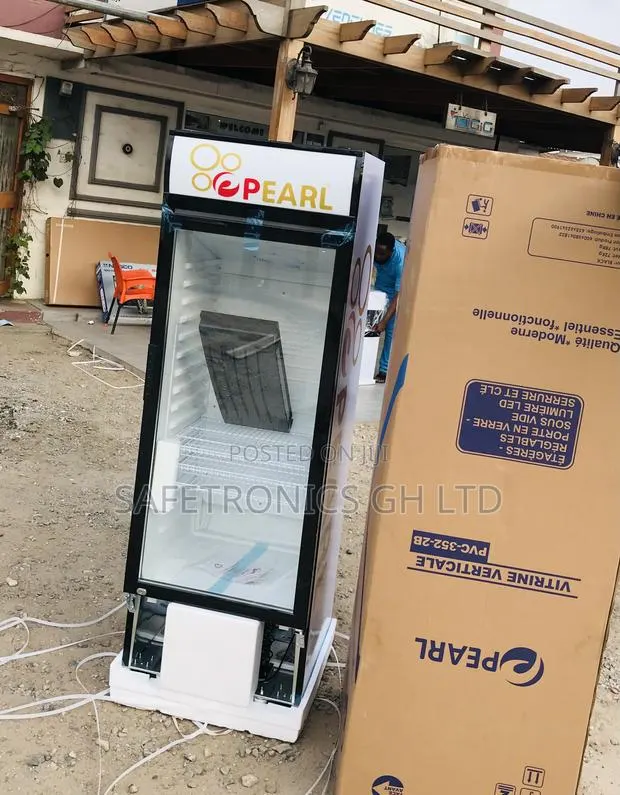 Secure Display Pearl Singledoor PVC-316 Glass Accurate · Photo 1