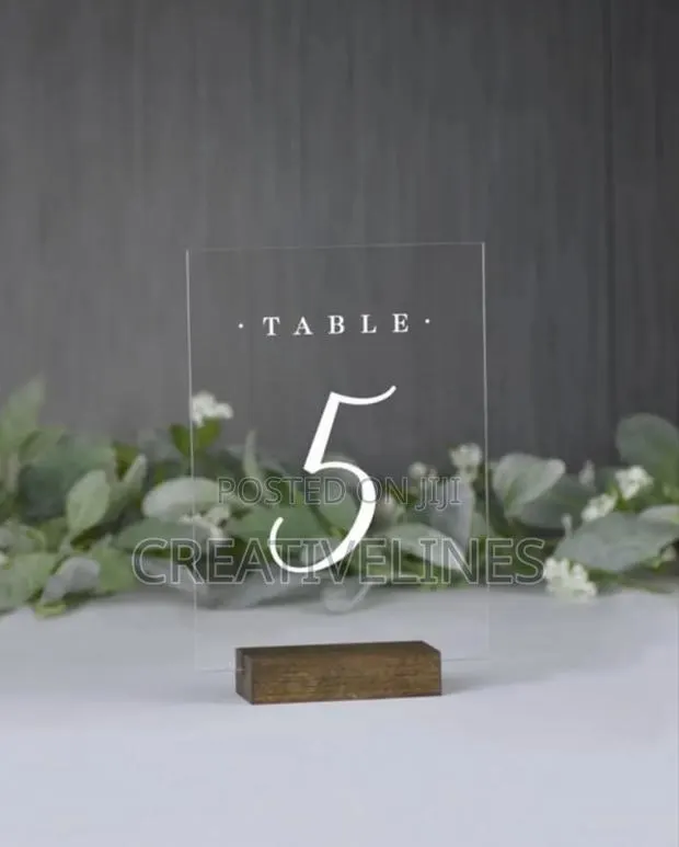 Cystal Table Top Numbers · Photo 1