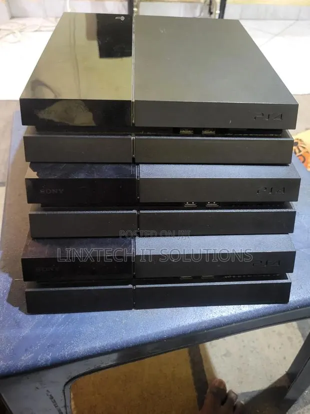 Sony PS4 Standard Jailbreak · Photo 1