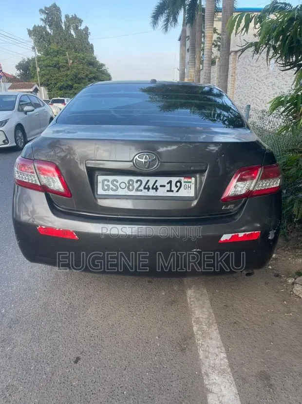 Toyota Camry 2008 Gray · Photo 1