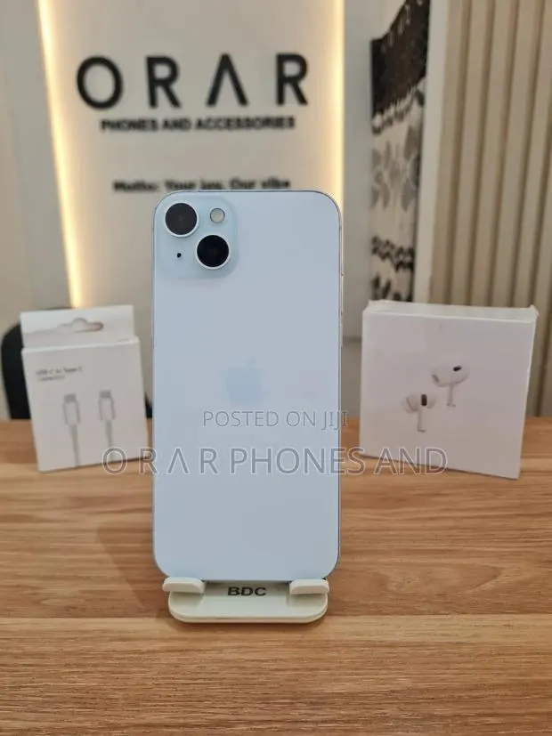 Apple iPhone 15 Plus 128 GB Blue · Photo 1