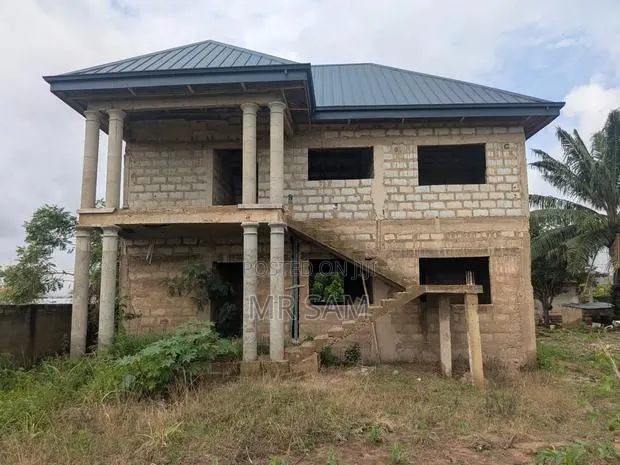 4bdrm House in Sam Properties, Amasaman for sale · Photo 1