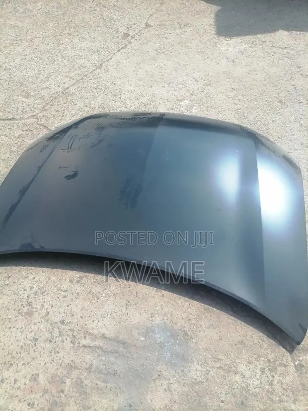 Original Bonnet Mitsubishi Outlander 2014-2022 · Photo 1
