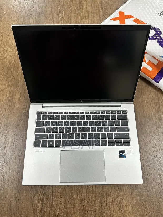 Laptop HP EliteBook 840 G9 16GB Intel Core i7 SSD 512GB · Photo 1
