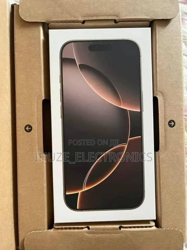New Apple iPhone 16 Pro Max 256 GB Gold · Photo 1