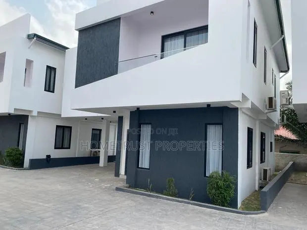 2bdrm Duplex in Ashaley Botwe School, Nmai-Dzorn for sale · Photo 1