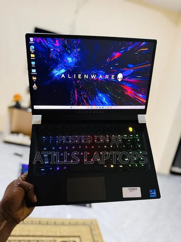 Laptop Alienware X15 R1 32GB Intel Core i7 SSD 512GB · Photo 1
