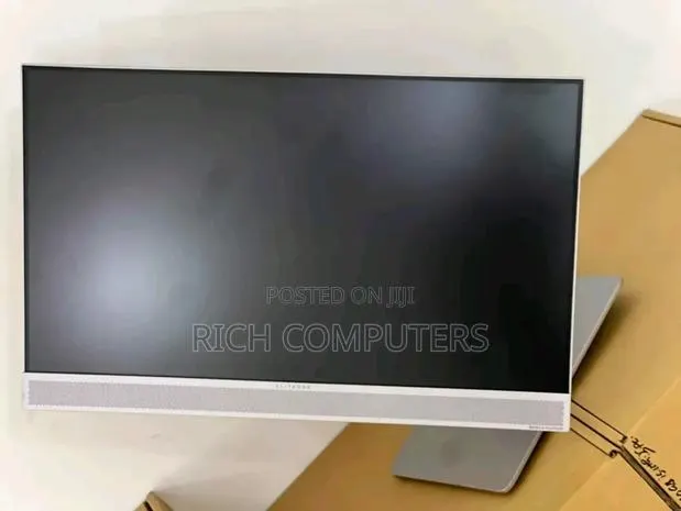 New Desktop Computer HP 200 G4 All-in-One 8GB Intel Core i5 SSD 512GB · Photo 1