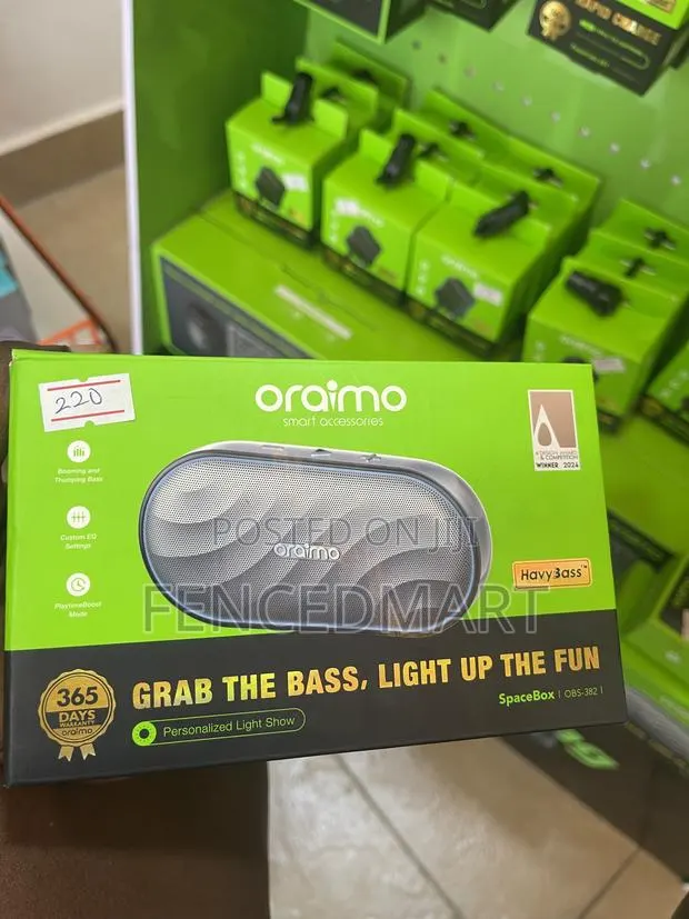 Oraimo SpaceBox Portable Bluetooth Speaker · Photo 1