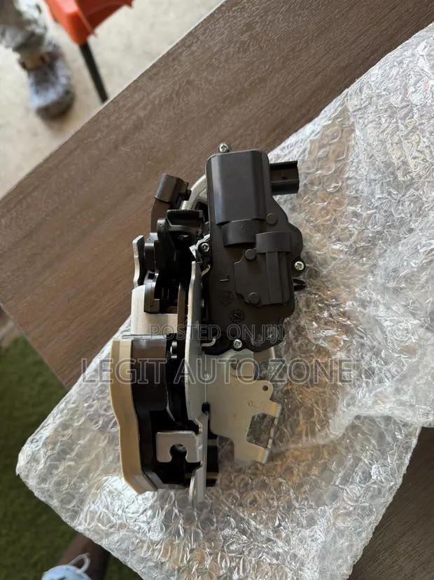 Ford F150 2020,2021,2018,2017,2019, Door Lock Available · Photo 1