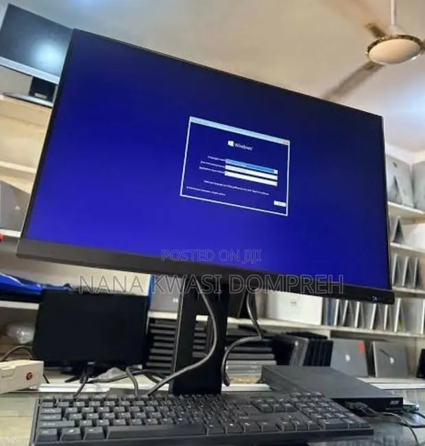 Uk Used Computer Monitors. Very Neat, Dell, Hp, Lenovo, Asus Etc · Photo 1