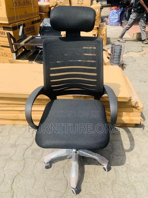 Mesh Adjustable Office Chair · Photo 1