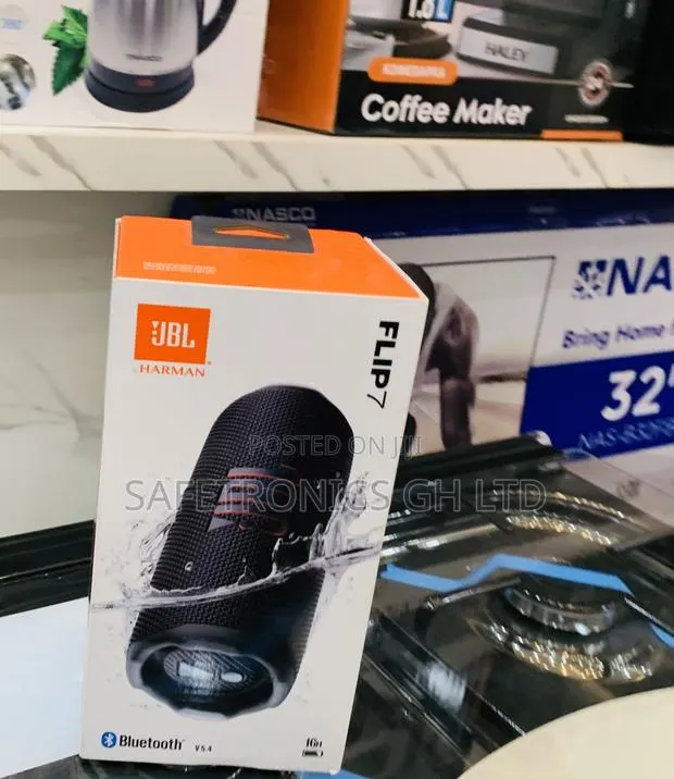Order the Best Price of Bluetooth Black JBL Flip 6 Speaker · Photo 1