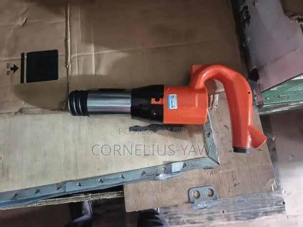 Pneumatic Chipping Hammer · Photo 1