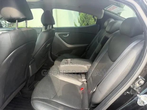 Hyundai Elantra Limited Sedan FWD (1.8L 4cyl 6A) 2016 Black · Photo 1