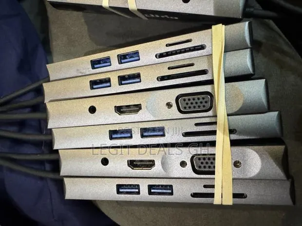 Type C Docking Adapter · Photo 1