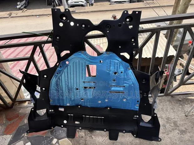 Honda CRV Engine Under Cover/Panel/Dirty Pan/ 2023 2024 2025 · Photo 1