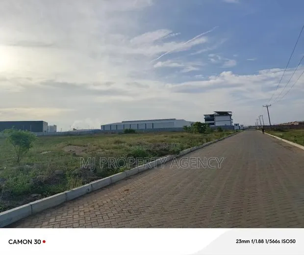 Industrial Land at Free Zone Enclave · Photo 1