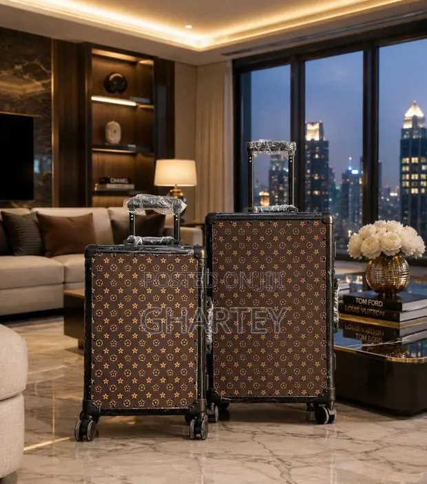 Premium Designer Rolling Luggage Set - Travel in Luxury · Photo 1
