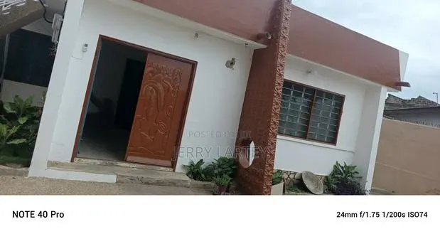 2bdrm Apartment in Dansoman for rent · Photo 1
