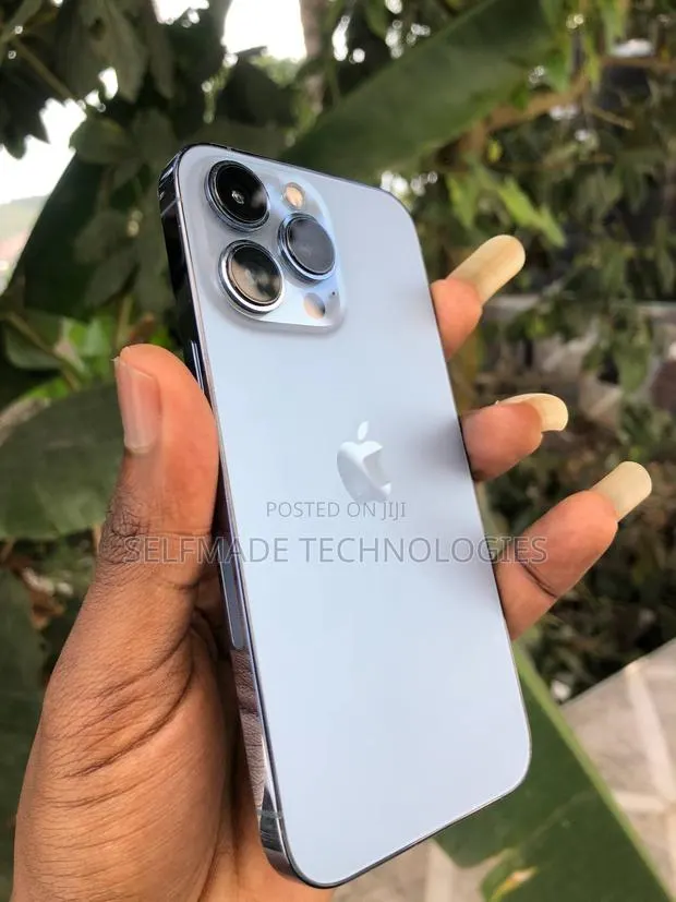 Apple iPhone 13 Pro 128 GB Blue · Photo 1
