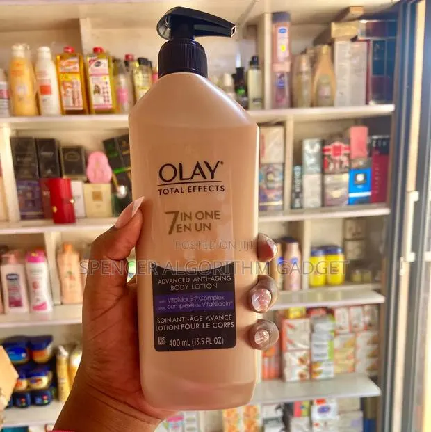 Olay Total Effects Body Lotion (7 in One) · Photo 1