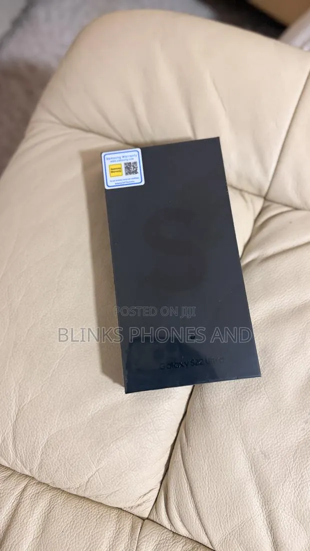 New Samsung Galaxy S22 Ultra 5G 128 GB Gray · Photo 1