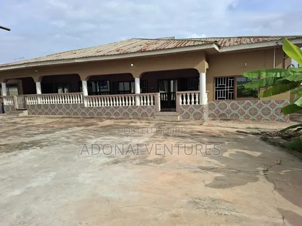 3bdrm Apartment in Sokoban Ampabame, Kumasi Metropolitan for rent · Photo 1