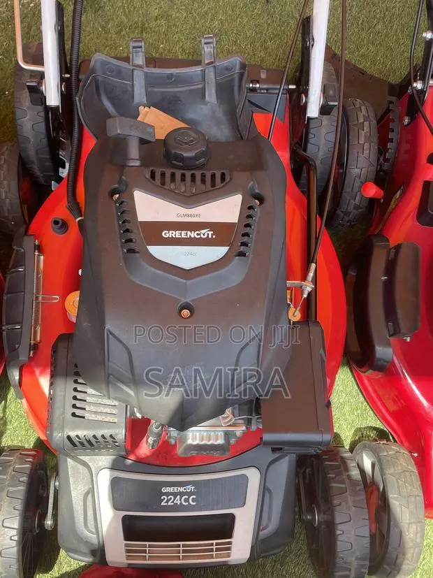 GreenCut 224CC Petrol Lawn Mower · Photo 1