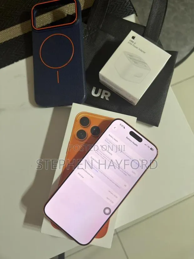 Apple iPhone 17 Pro Max 512 GB Orange · Photo 1